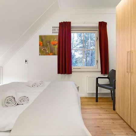 Landal Het Land Van Bartje Hotell Ees Exteriör bild