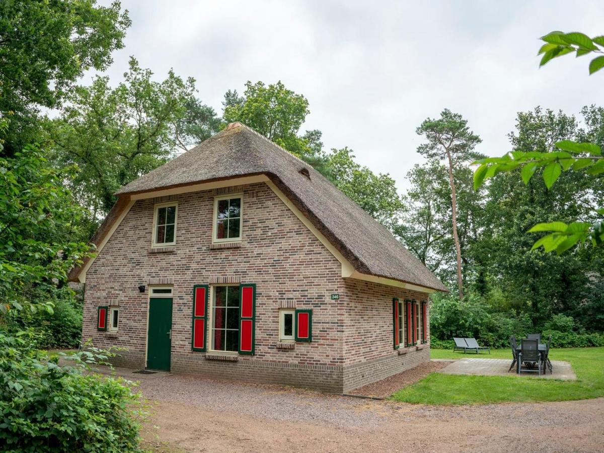 Landal Het Land Van Bartje Hotell Ees Exteriör bild