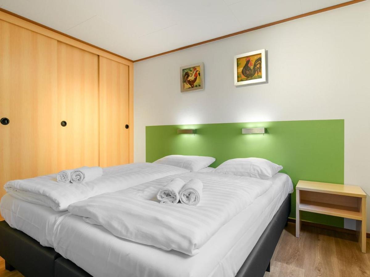 Landal Het Land Van Bartje Hotell Ees Exteriör bild