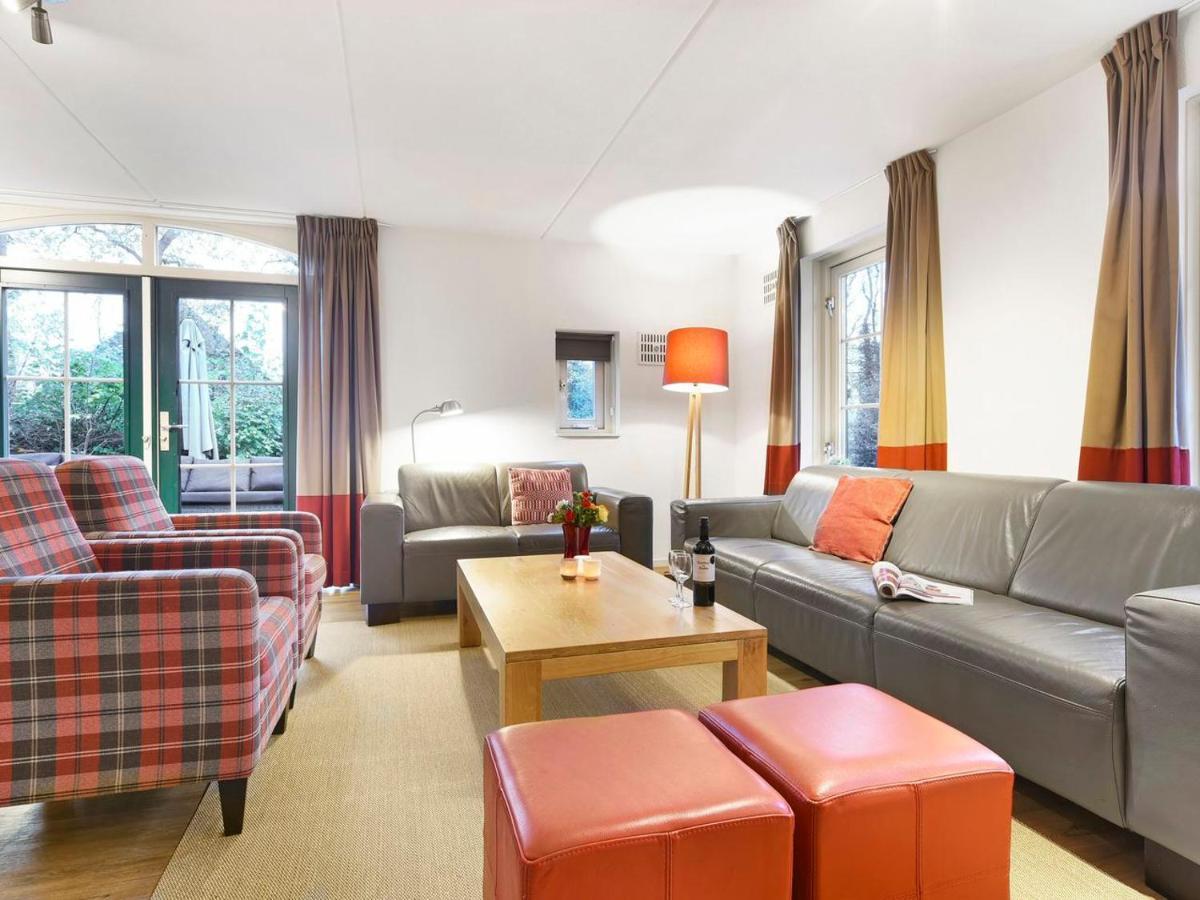 Landal Het Land Van Bartje Hotell Ees Exteriör bild