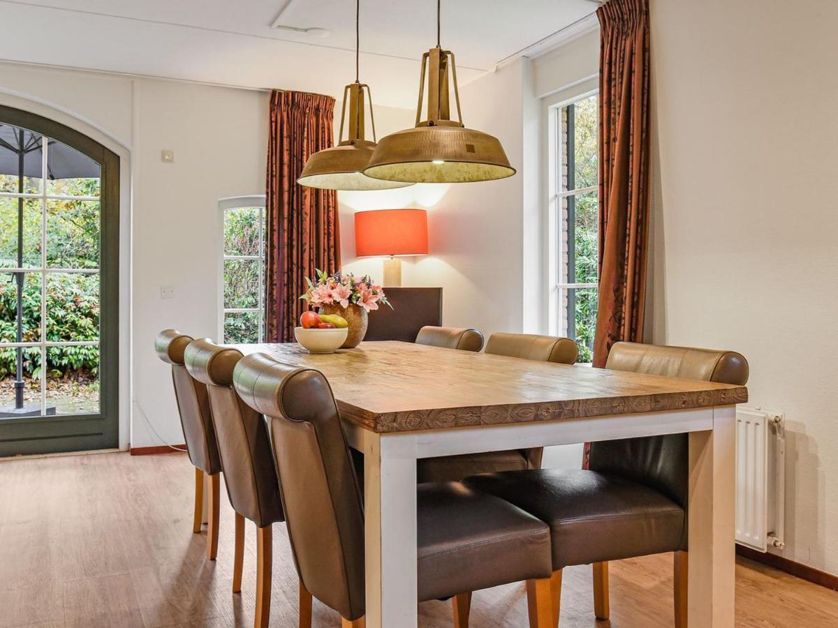Landal Het Land Van Bartje Hotell Ees Exteriör bild