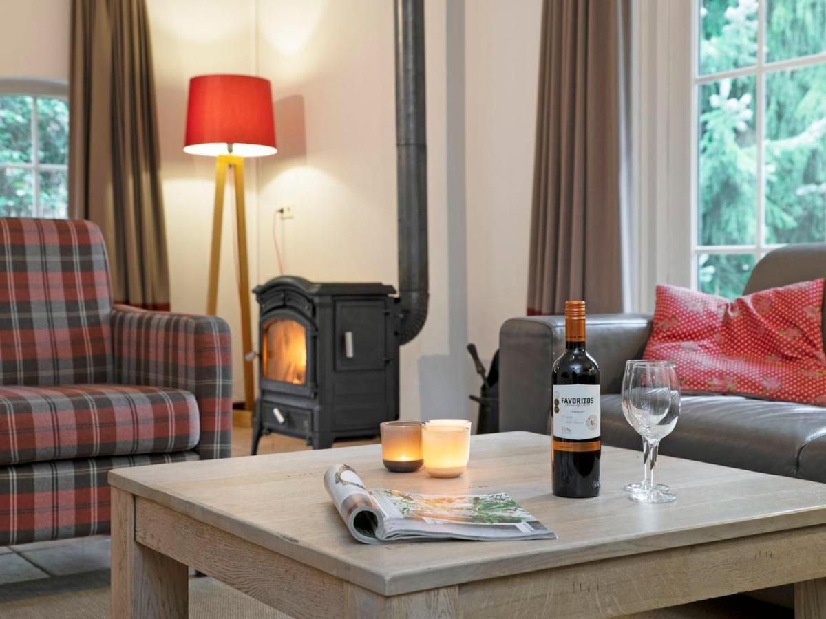 Landal Het Land Van Bartje Hotell Ees Exteriör bild