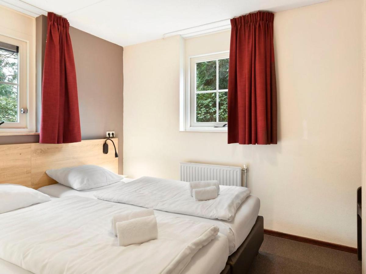Landal Het Land Van Bartje Hotell Ees Exteriör bild