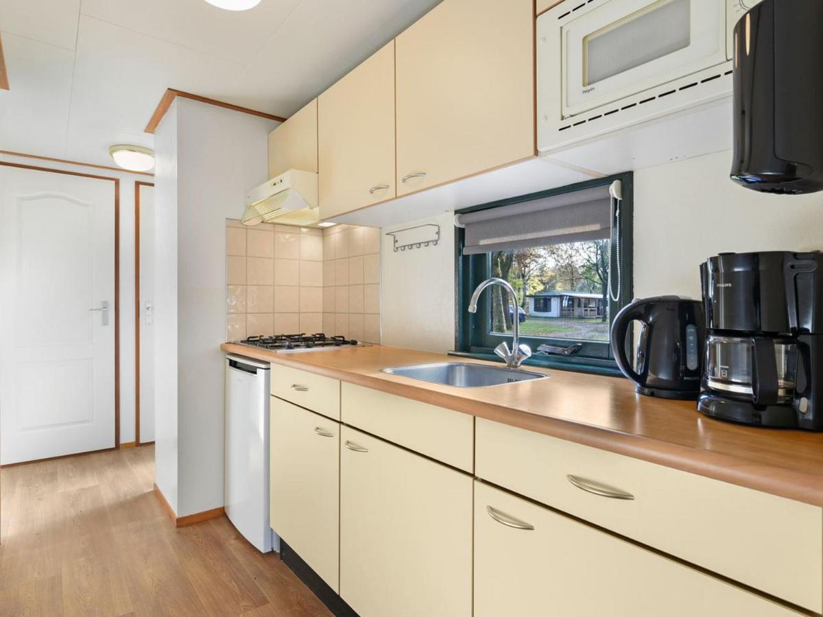 Landal Het Land Van Bartje Hotell Ees Exteriör bild