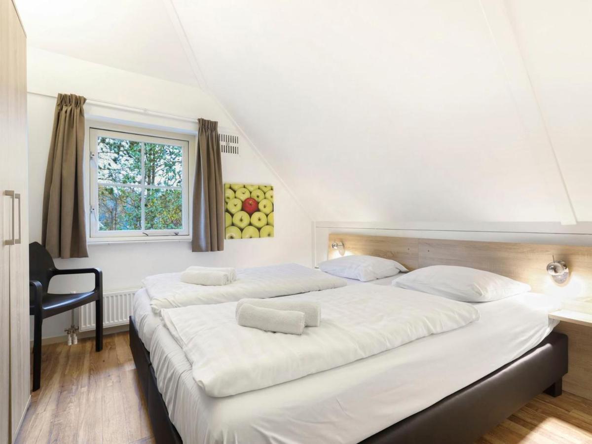 Landal Het Land Van Bartje Hotell Ees Exteriör bild