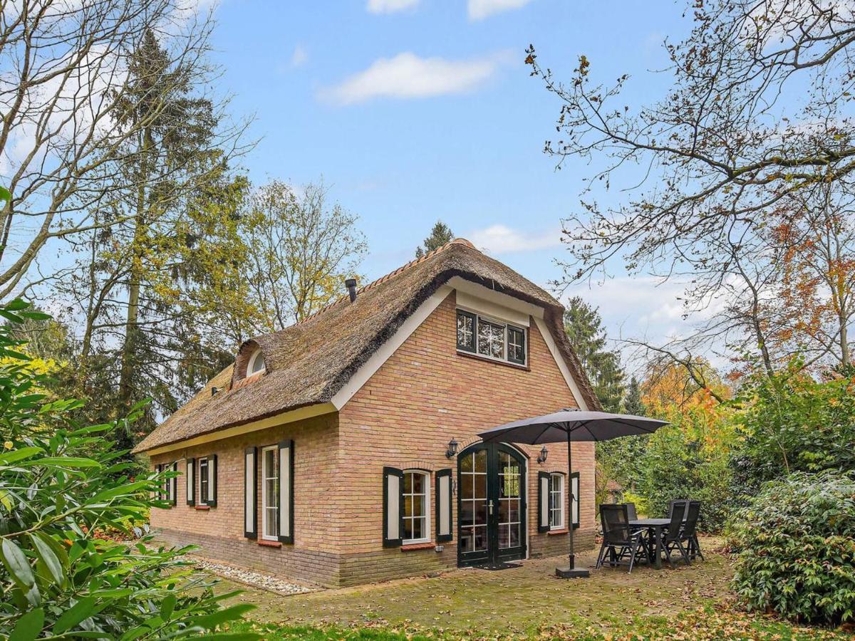 Landal Het Land Van Bartje Hotell Ees Exteriör bild